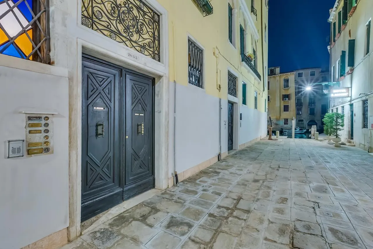 San Moise Luxury Apartment Venice