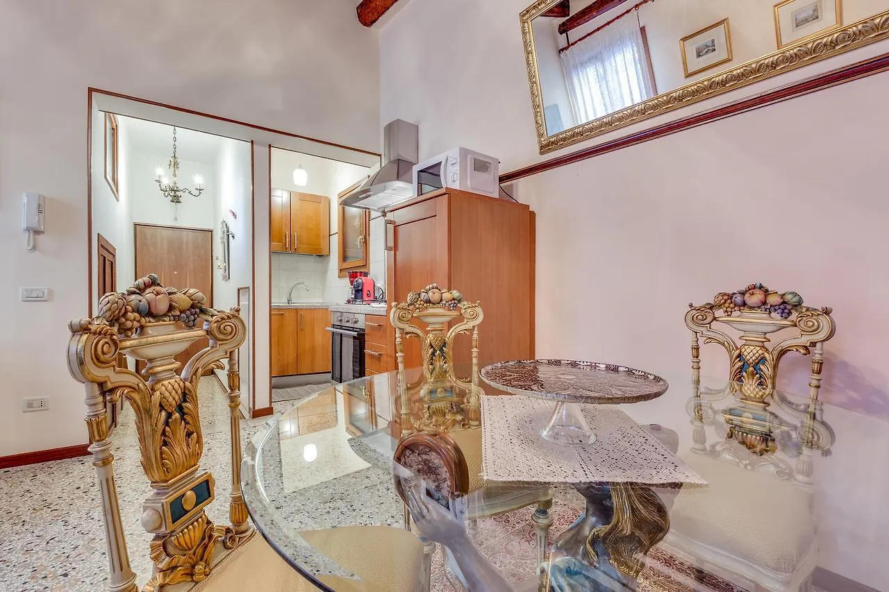 San Moise Luxury Apartment Wenecja